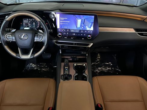 Certified 2023 Lexus RX 350 Premium w/ Accessory Package (Z1) FWD image 17