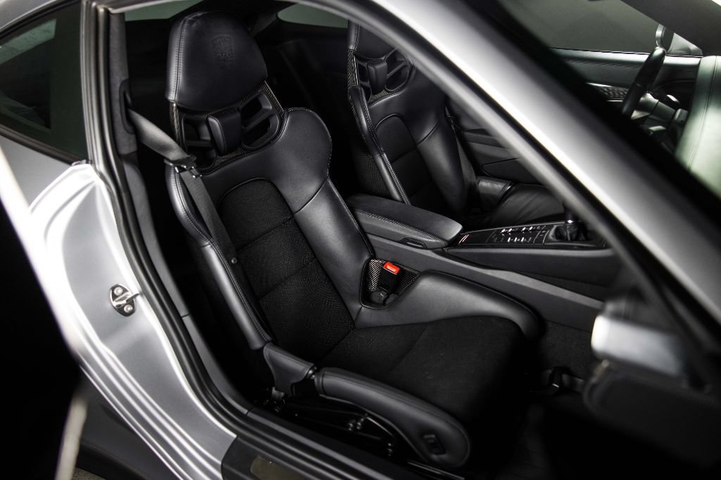 Used 2018 Porsche 911 GT3 RWD image 16