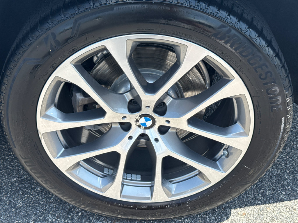 Used 2021 BMW X5 sDrive40i w/ Convenience Package RWD image 22
