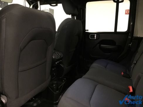 Used 2021 Jeep Wrangler Unlimited Sport AWD/4WD image 32