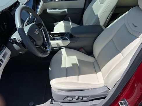 Certified 2023 Cadillac XT6 Premium Luxury image 20