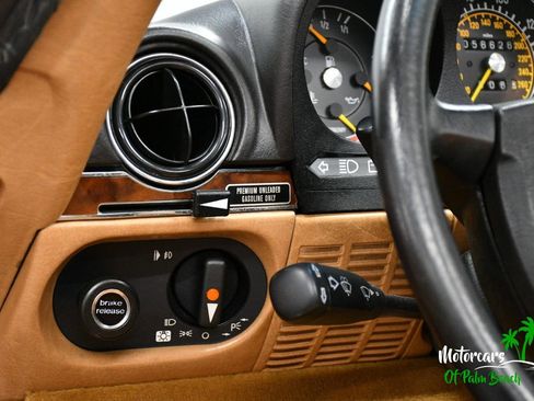 Used 1987 Mercedes-Benz 560 SL image 56