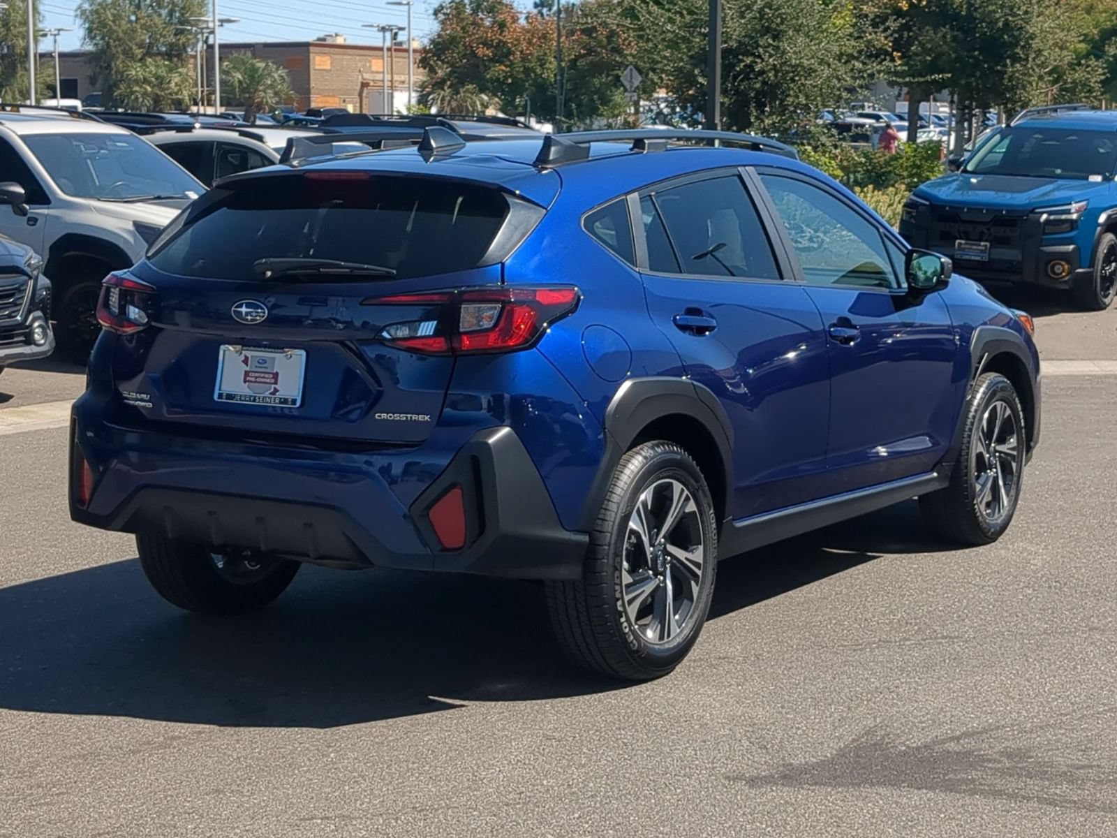 Certified 2025 Subaru Crosstrek 2.5i Premium AWD/4WD image 5