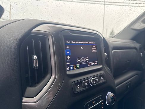 Used 2024 Chevrolet Silverado 1500 Custom AWD/4WD image 20
