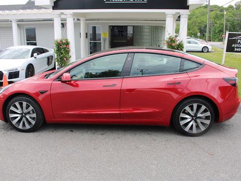 Used 2023 Tesla Model 3 Standard Range RWD image 4
