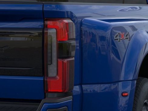 New 2026 Ford F350 4x4 Crew Cab DRW Super Duty image 21