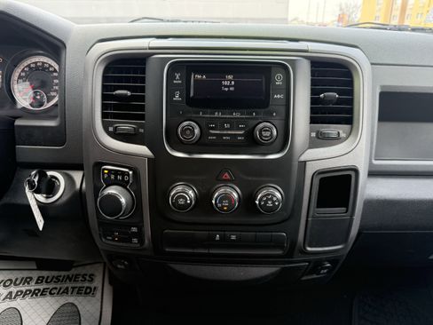 Used 2015 RAM 1500 Express AWD/4WD image 18