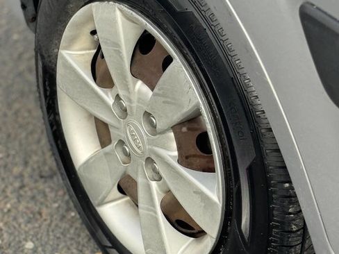 Used 2008 Kia Rio LX image 19