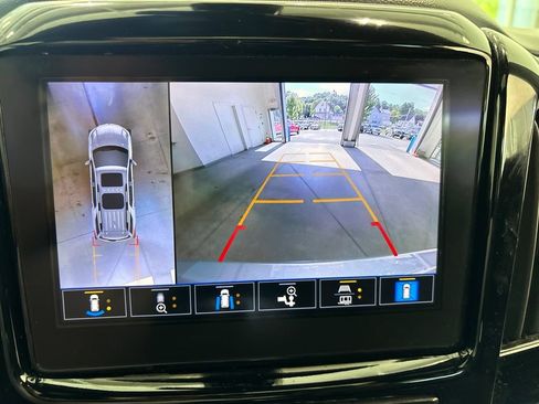 Used 2023 Chevrolet Traverse High Country w/ LPO, Floor Liner Package AWD/4WD image 45