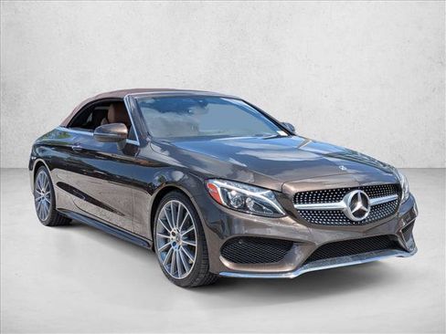 Used 2018 Mercedes-Benz C 300 Cabriolet image 3