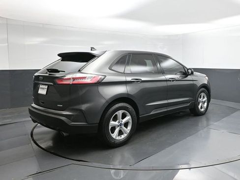 Used 2019 Ford Edge SE image 8