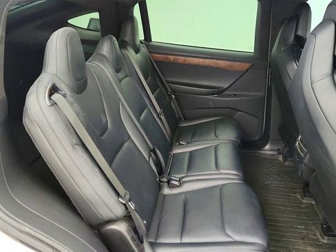 Used 2019 Tesla Model X Long Range image 27