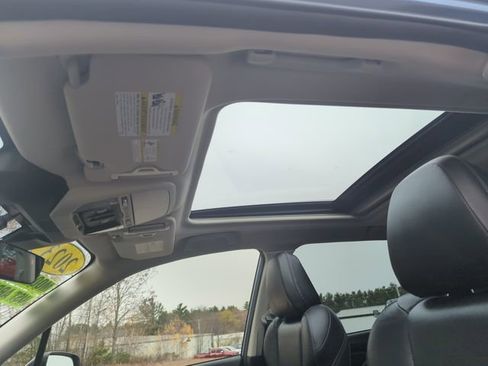 Used 2023 Subaru Forester Touring image 29