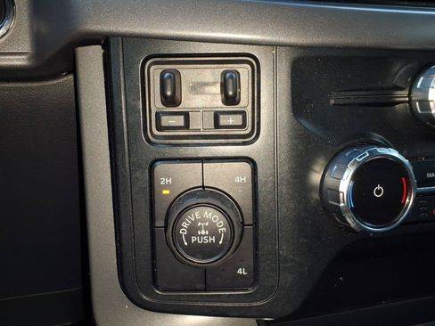 Used 2025 Ford F150 XLT w/ Equipment Group 302A MID AWD/4WD image 22