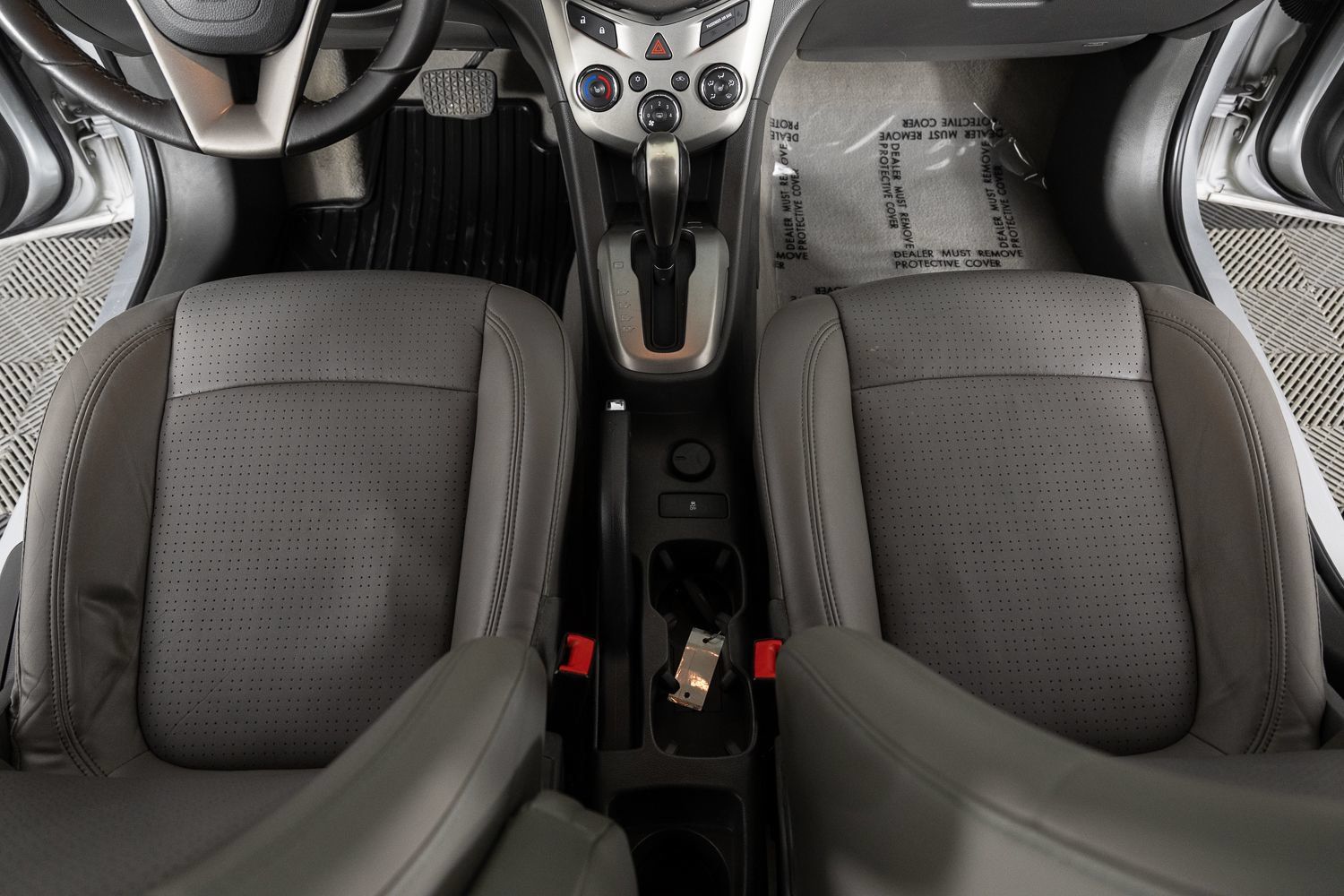 Used 2015 Chevrolet Sonic LTZ FWD image 37