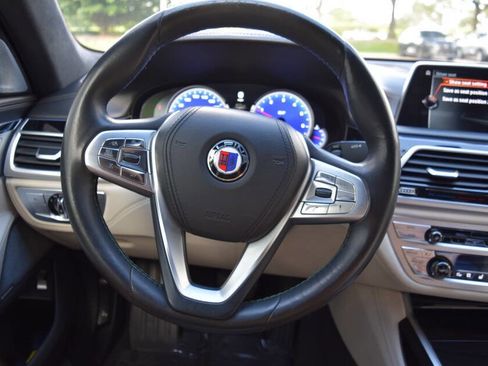 Used 2017 BMW ALPINA B7 xDrive image 68