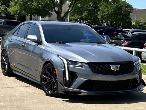 Used 2022 Cadillac CT4 V Blackwing w/ Carbon Fiber 1 Package RWD image 2