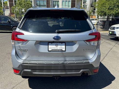 Used 2021 Subaru Forester Premium w/ Popular Package #1 AWD/4WD image 8