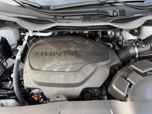 Used 2026 Honda Odyssey Elite image 13