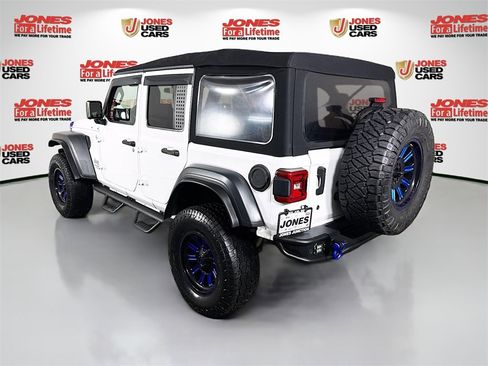 Used 2020 Jeep Wrangler Unlimited Sport S image 2