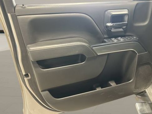 Used 2019 Chevrolet Silverado 1500 LT w/ All Star Edition AWD/4WD image 9