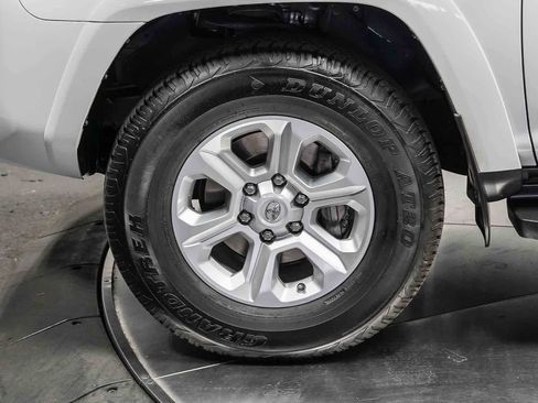 Certified 2023 Toyota 4Runner SR5 Premium w/ Moonroof Package AWD/4WD image 9