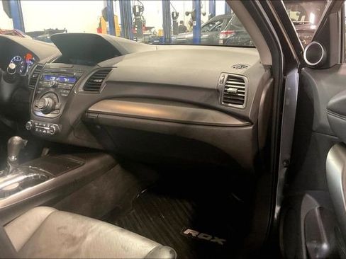 Used 2015 Acura RDX AWD w/ Technology Package image 16