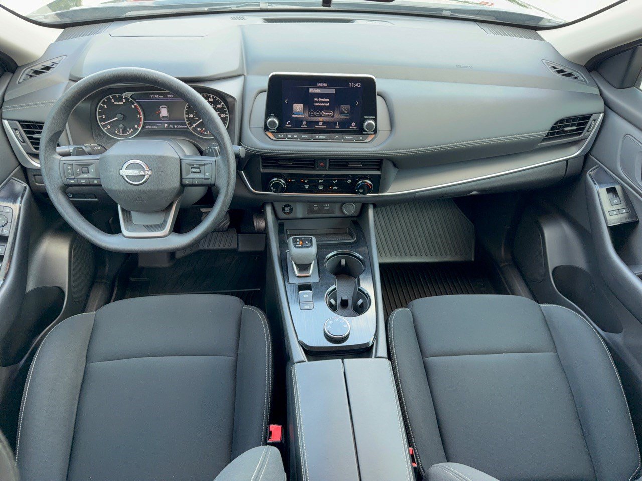 Used 2026 Nissan Rogue S AWD/4WD image 17