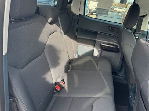 New 2026 Ford Maverick XL image 13