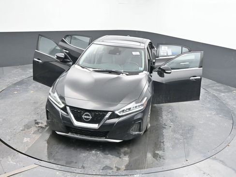 Used 2023 Nissan Maxima SL image 54