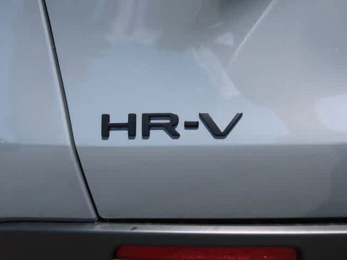 New 2026 Honda HR-V Sport image 7