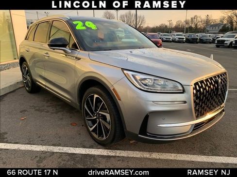 Used 2024 Lincoln Corsair Reserve w/ Equipment Group 201A image 10