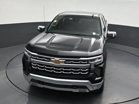 Used 2024 Chevrolet Silverado 1500 LTZ RWD image 23