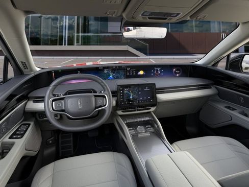 New 2026 Lincoln Nautilus Premier AWD/4WD image 9