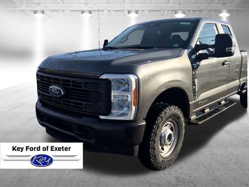 New 2026 Ford F250 XL w/ XL Off-Road Package image 6