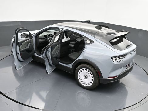 New 2025 Ford Mustang Mach-E GT image 30