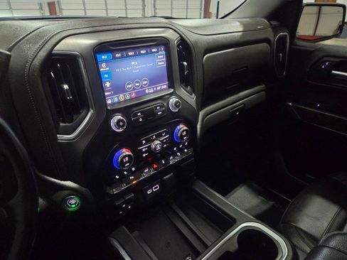 Used 2022 GMC Sierra 1500 Denali w/ Denali Premium Package image 52