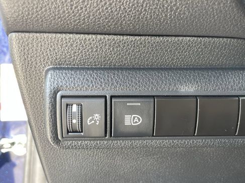 Used 2024 Toyota Corolla LE FWD image 24