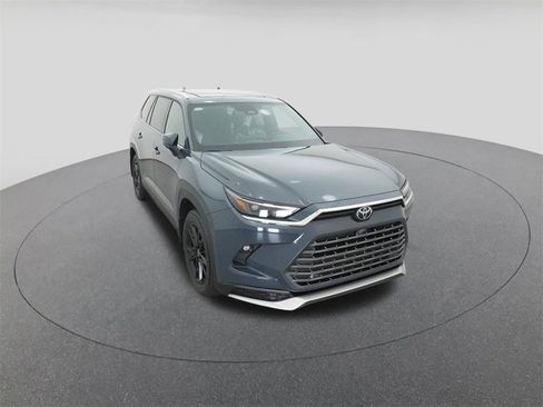 New 2026 Toyota Grand Highlander AWD Hybrid image 14