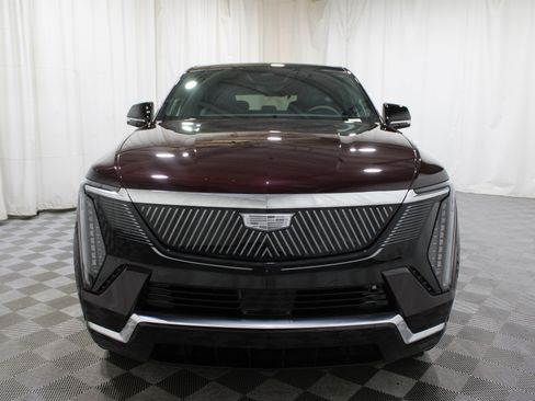 New 2025 Cadillac Escalade IQ Luxury 2 image 44