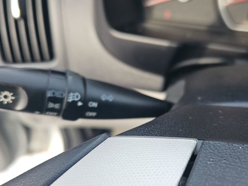 Used 2009 Hyundai Elantra GLS image 12