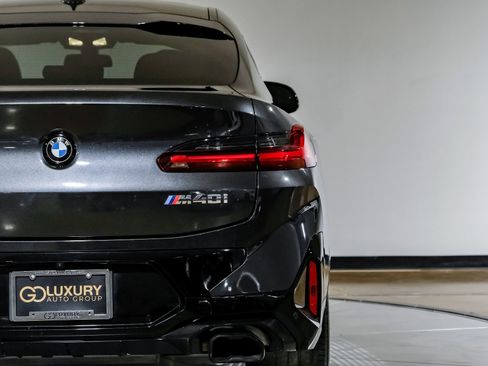 Used 2024 BMW X4 M40i w/ Shadowloine Package image 51
