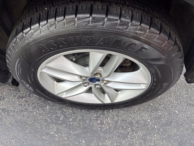 Used 2016 Ford Edge SEL w/ Class II Trailer Tow Package AWD/4WD image 24