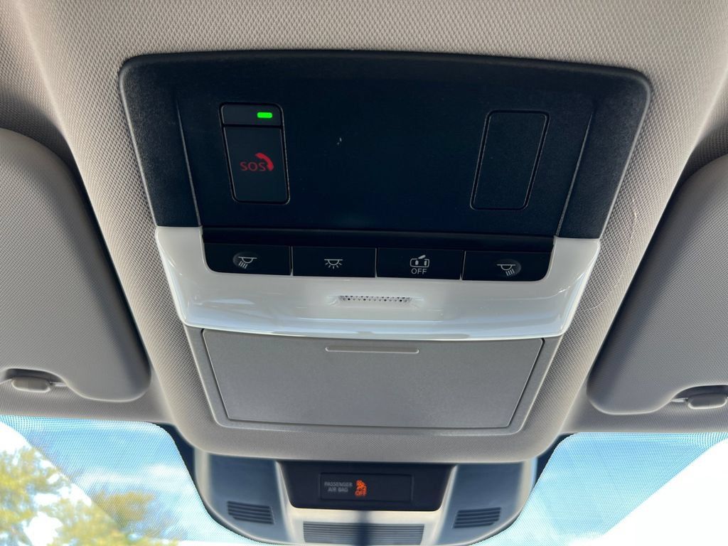 New 2026 Nissan Rogue SV FWD image 8