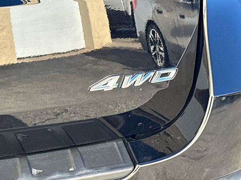 Used 2025 Ford Explorer Platinum w/ LUX Leather Package image 13