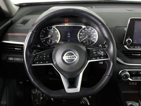 Certified 2021 Nissan Altima 2.0 SR image 6