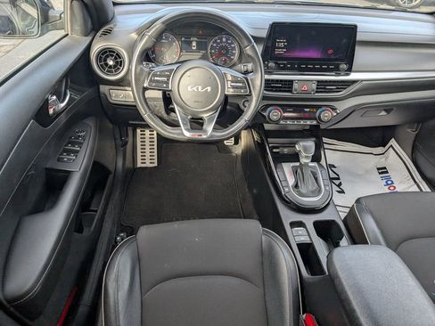 Used 2024 Kia Forte GT-Line w/ GT-Line Premium Package image 8