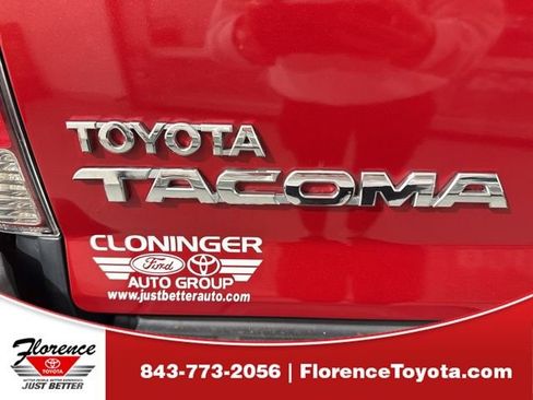 Used 2015 Toyota Tacoma PreRunner w/ SR5 Package RWD image 9