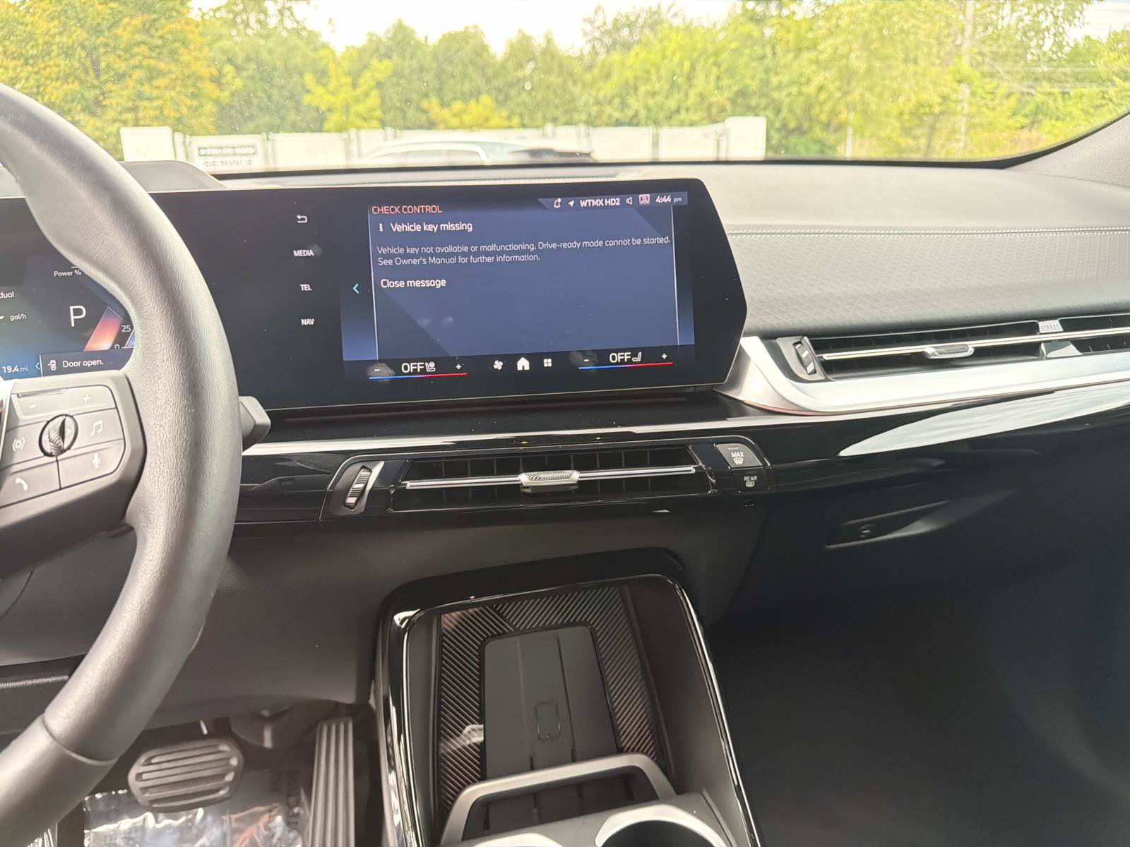 Certified 2025 BMW X2 xDrive28i AWD/4WD image 46