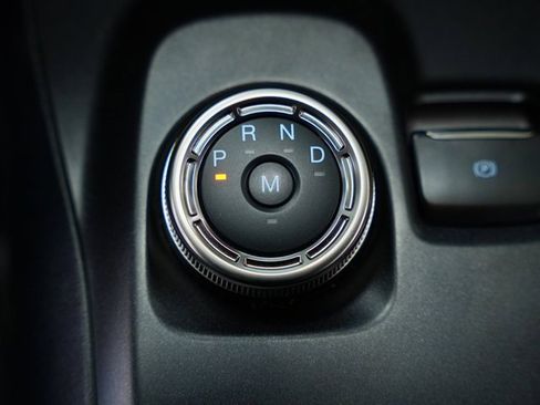 Used 2021 Ford Mustang Shelby GT500 w/ Technology Package image 23